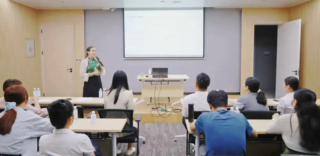 迎接封關(guān)新時(shí)代，提升英語硬實(shí)力——三亞環(huán)農(nóng)